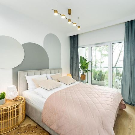 Apartament Baltic View 21 Z Widokiem Na Morze อุสตรอเนียมอร์สเกีย ภายนอก รูปภาพ