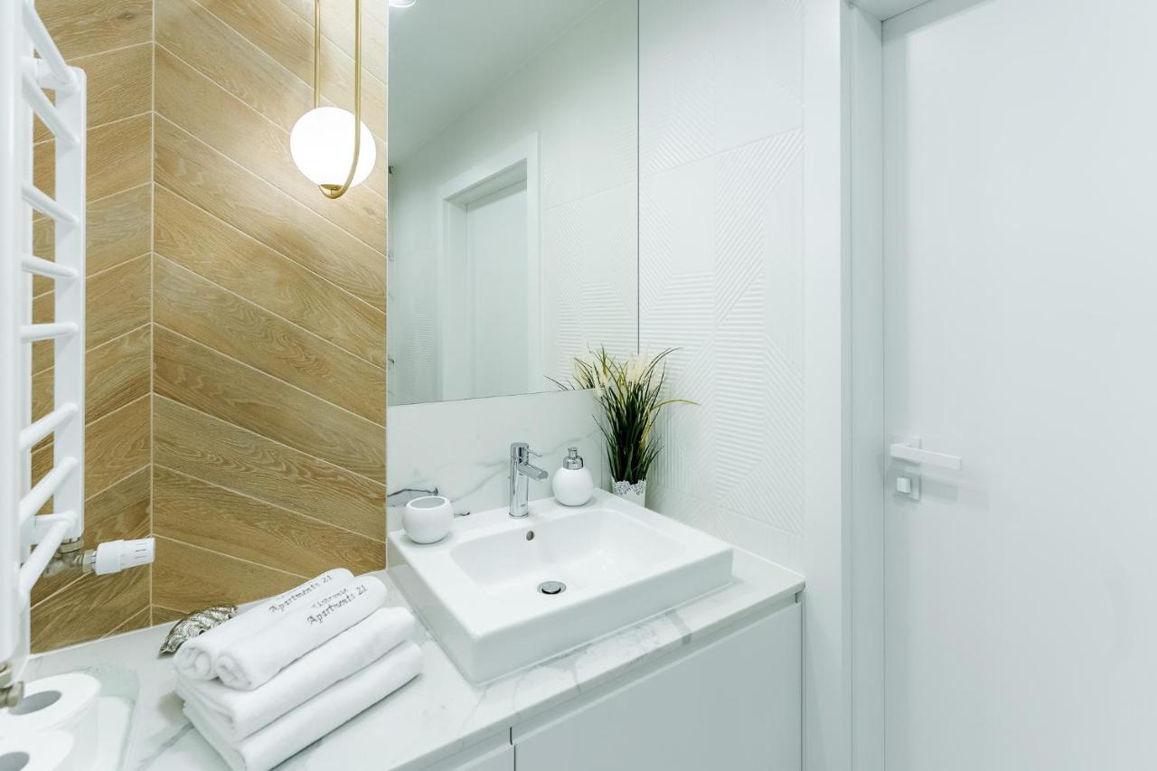 Apartament Baltic View 21 Z Widokiem Na Morze อุสตรอเนียมอร์สเกีย ภายนอก รูปภาพ