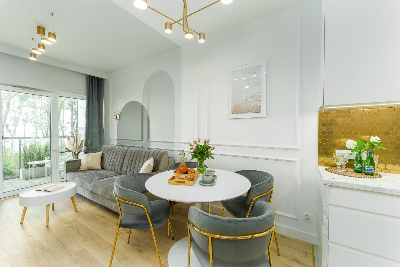 Apartament Baltic View 21 Z Widokiem Na Morze อุสตรอเนียมอร์สเกีย ภายนอก รูปภาพ