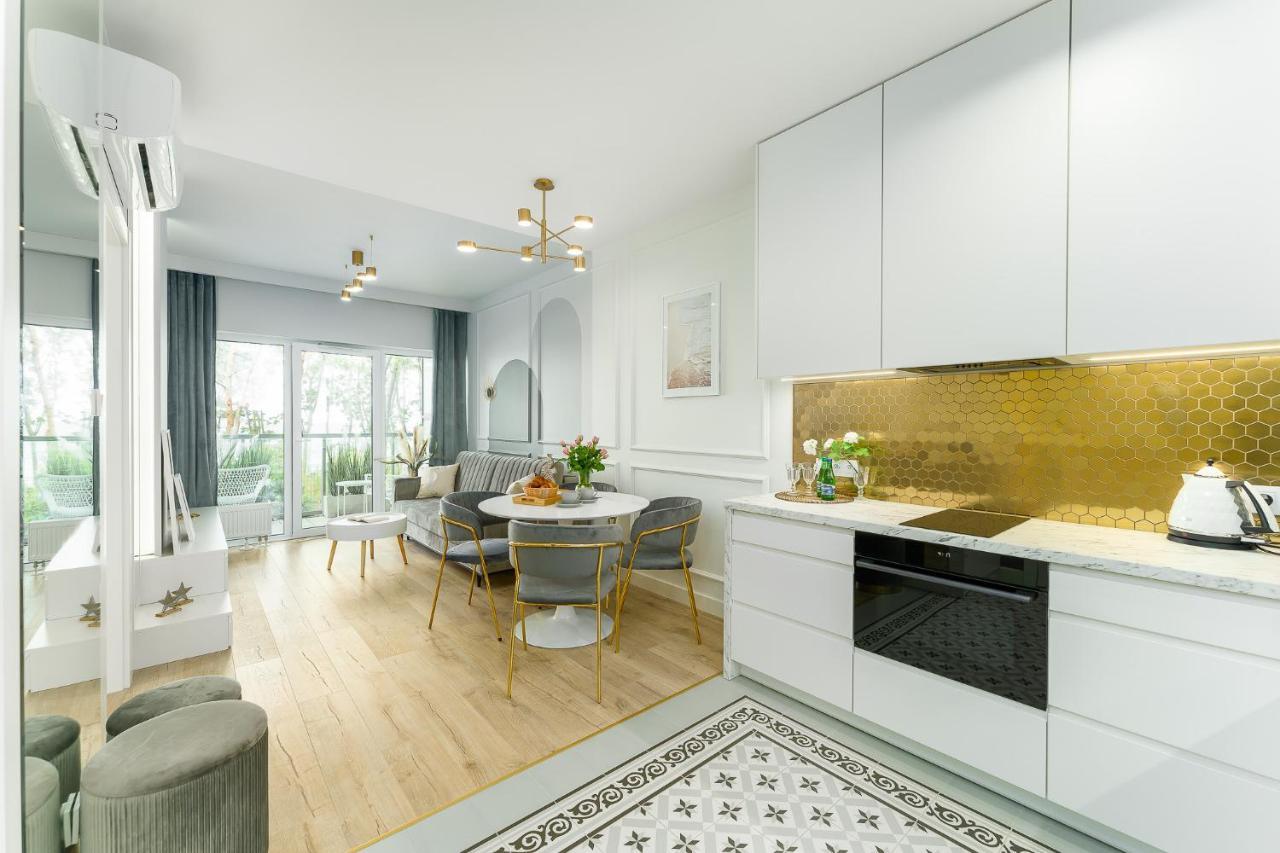Apartament Baltic View 21 Z Widokiem Na Morze อุสตรอเนียมอร์สเกีย ภายนอก รูปภาพ