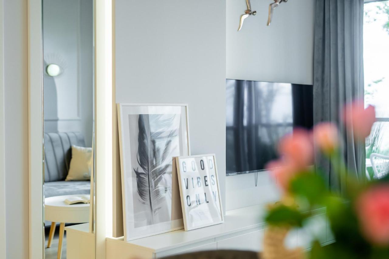 Apartament Baltic View 21 Z Widokiem Na Morze อุสตรอเนียมอร์สเกีย ภายนอก รูปภาพ